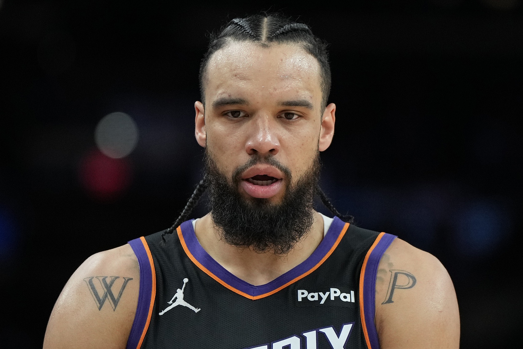 AG体育app下载-杜兰特：我尊重狄龙对比赛的态度 与他喷垃圾话不会让我更有动力